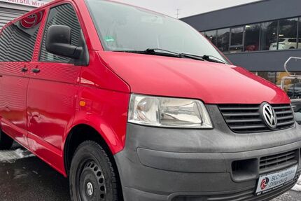 VW T5 Transporter 219.000 km 4.499 &euro; Dillenburg 35683
