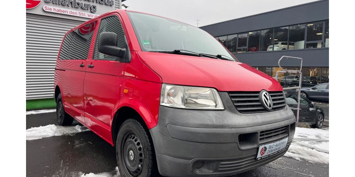VW T5 Transporter 219.000 km 4.499 &euro; Dillenburg 35683