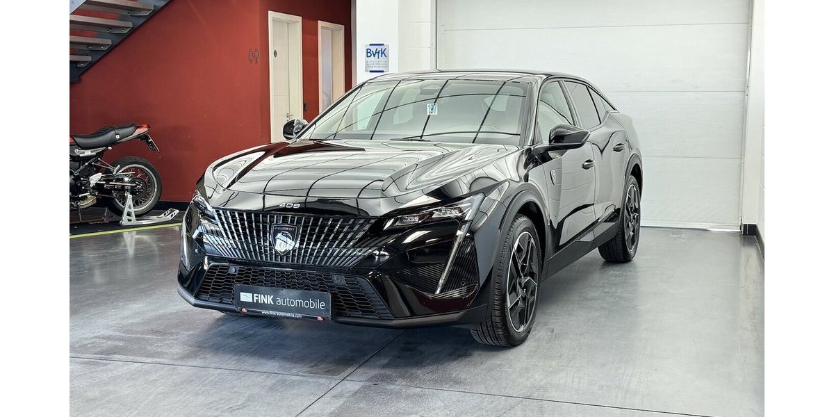 Peugeot 408 GT 130 PureTech EAT8 1.Hand 360° Kamera 21.400 km 24.250 &euro; Lich 35423