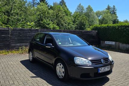 VW Golf 190.000 km 2.990 &euro; Solms 35606