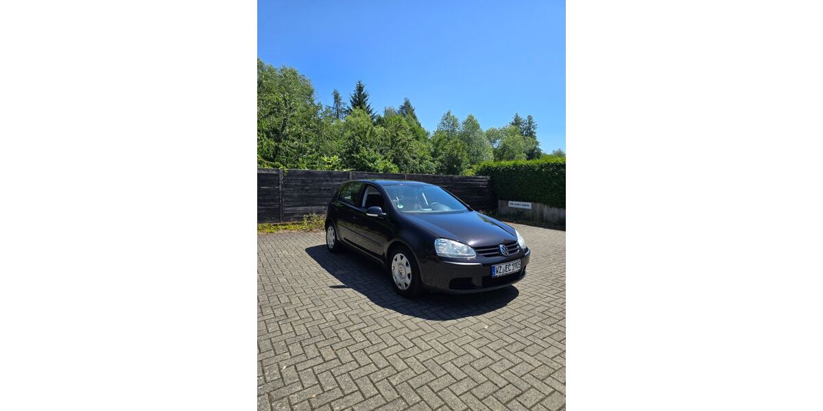 VW Golf 190.000 km 2.990 &euro; Solms 35606
