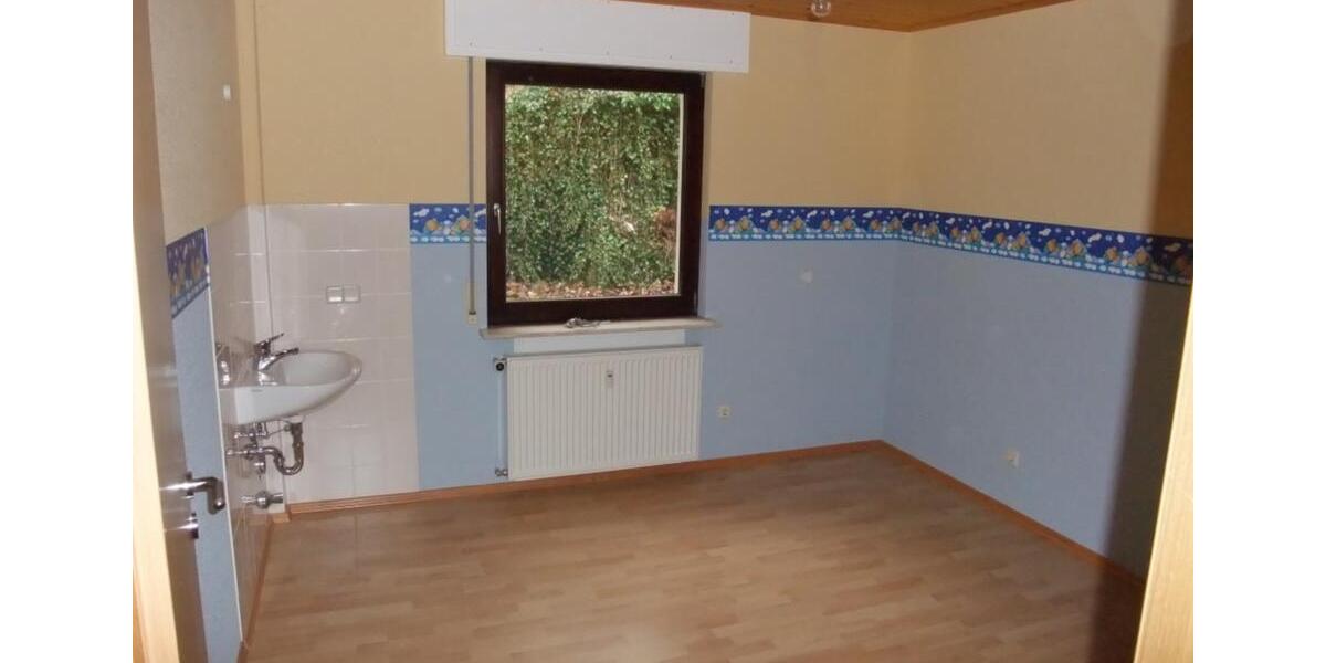 Erdgeschoßwohnung Weilrod - 3 Zimmer, 89 m&sup2;, 800&euro; | Angebot:25807234