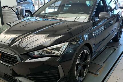 Cupra Leon 45.025 km 24.385 &euro; Pohlheim 35415