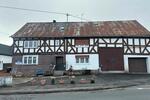 Einfamilienhaus Haiger - 7 Zimmer, 140 m&sup2;, 138.000&euro; | Angebot:27081694