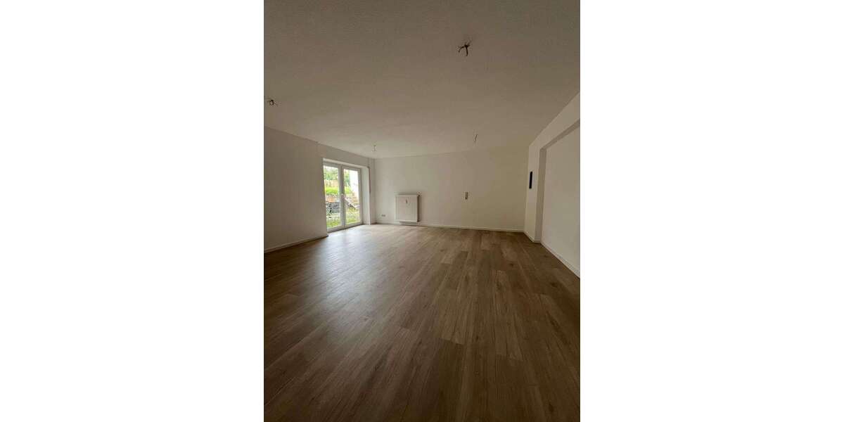 Etagenwohnung Weilburg - 4 Zimmer, 105 m&sup2;, 205.000&euro; | Angebot:27128349