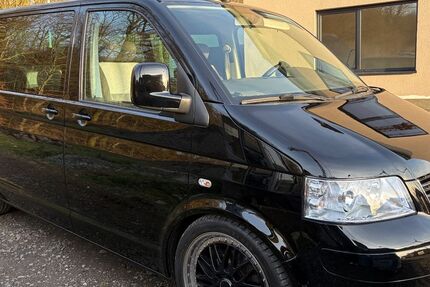 VW T5 Multivan 299.999 km 10.995 &euro; Wölfersheim 61200