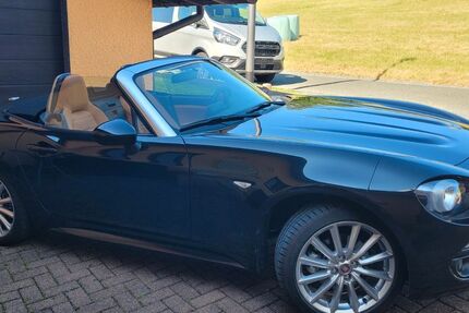 Fiat 124 Spider 14.990 km 20.880 &euro; Merenberg 35799