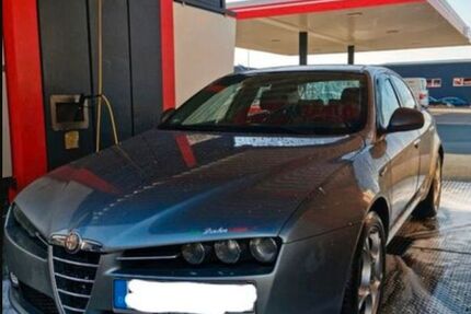 Alfa Romeo 159 327.000 km 1.349 &euro; Usingen 61250
