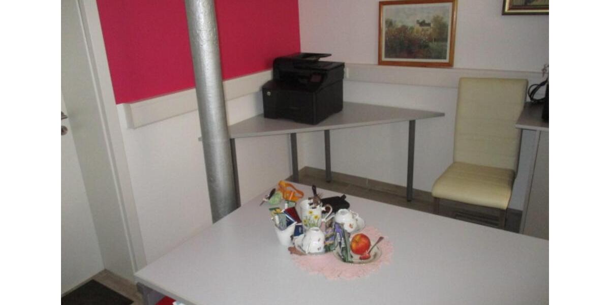 Einfamilienhaus Herborn - 7 Zimmer, 180 m&sup2;, 169.000&euro; | Angebot:24300239