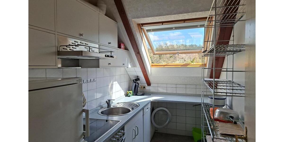 Dachgeschoßwohnung Solms - 2.5 Zimmer, 80 m&sup2;, 500&euro; | Angebot:26463146
