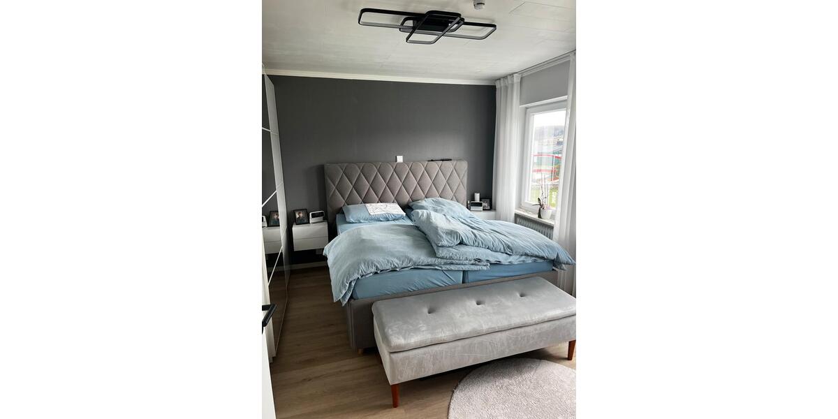 Einfamilienhaus Sinn - 9 Zimmer, 204 m&sup2;, 445.000&euro; | Angebot:26041077