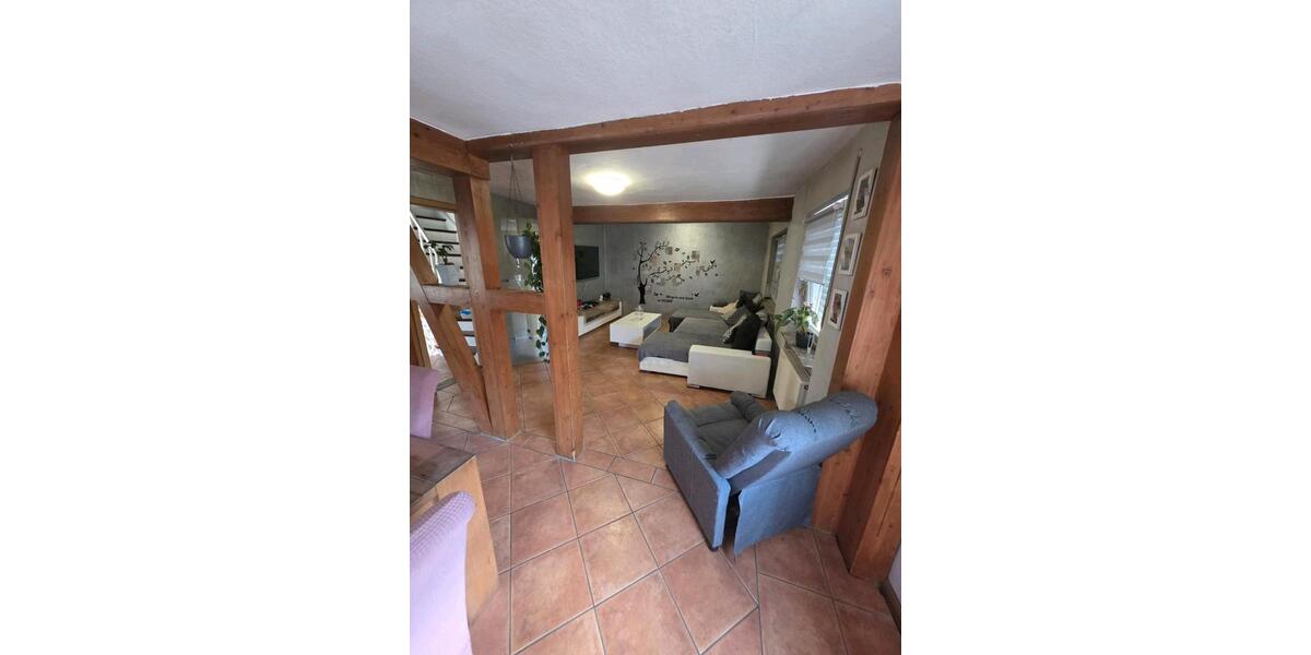 Bauernhaus, Landhaus Langgöns - 5 Zimmer, 140 m&sup2;, 395.000&euro; | Angebot:27119969