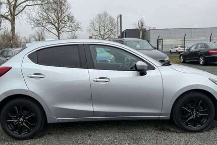 Mazda 2 77.000 km 12.500 &euro; Lollar 35457