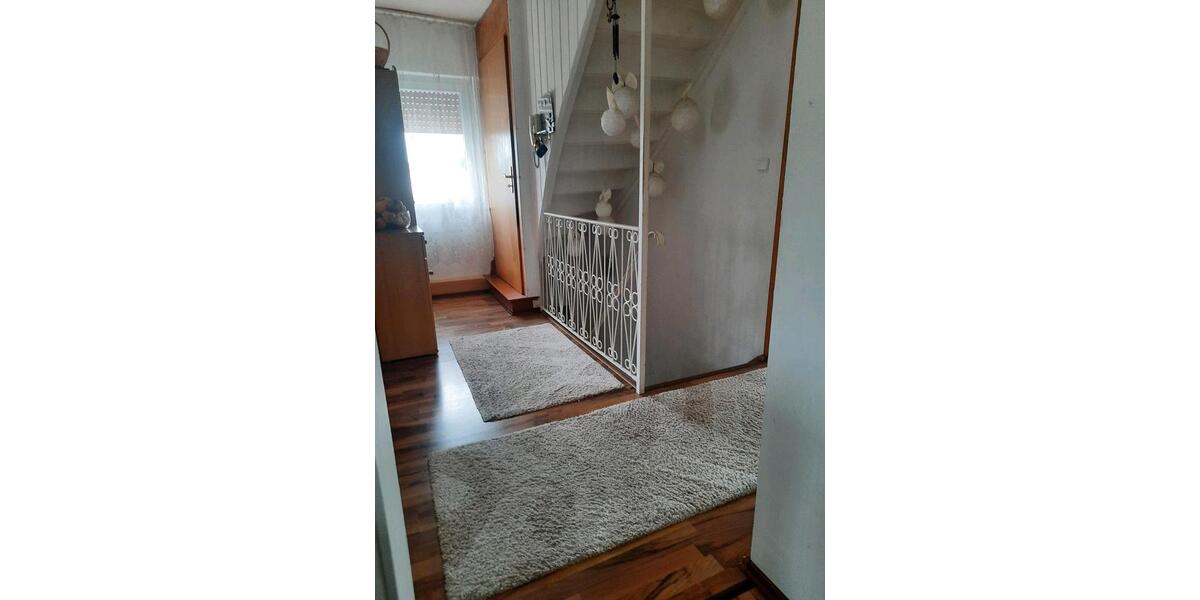 Einfamilienhaus Weilburg - 7 Zimmer, 203 m&sup2;, 279.000&euro; | Angebot:25615802