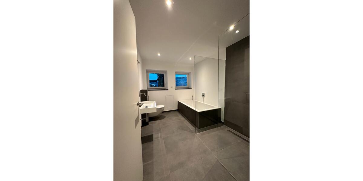 Maisonettenwohnung Weinbach - 4 Zimmer, 115 m&sup2;, 1.225&euro; | Angebot:25656920