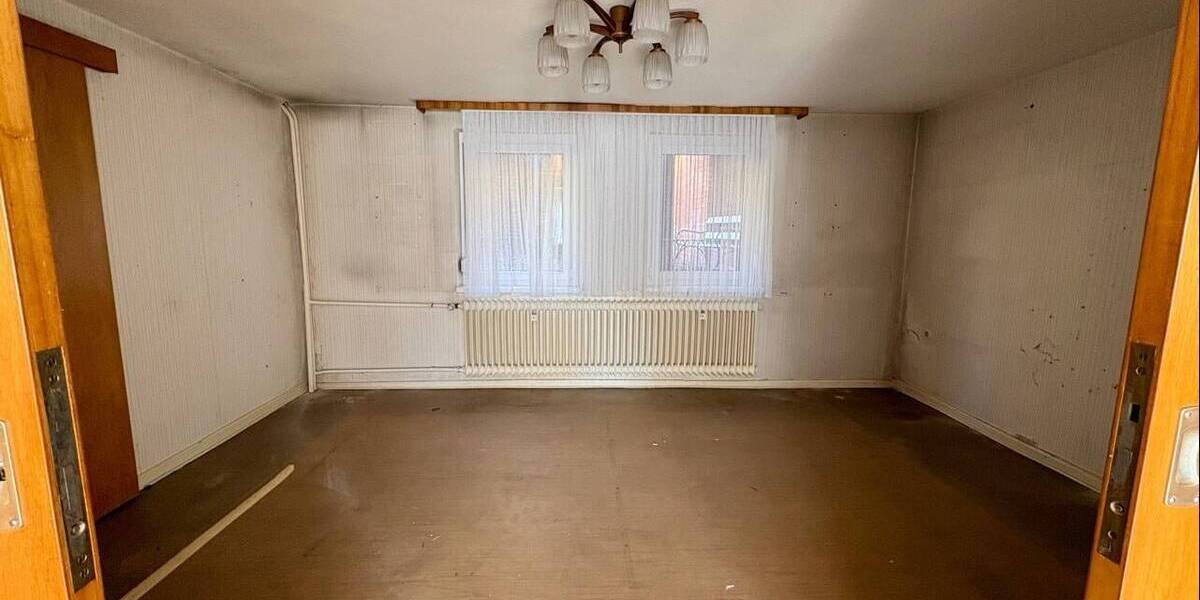 Einfamilienhaus Dillenburg Oberscheld - 1 Zimmer, 170 m&sup2;, 155.000&euro; | Angebot:26080154