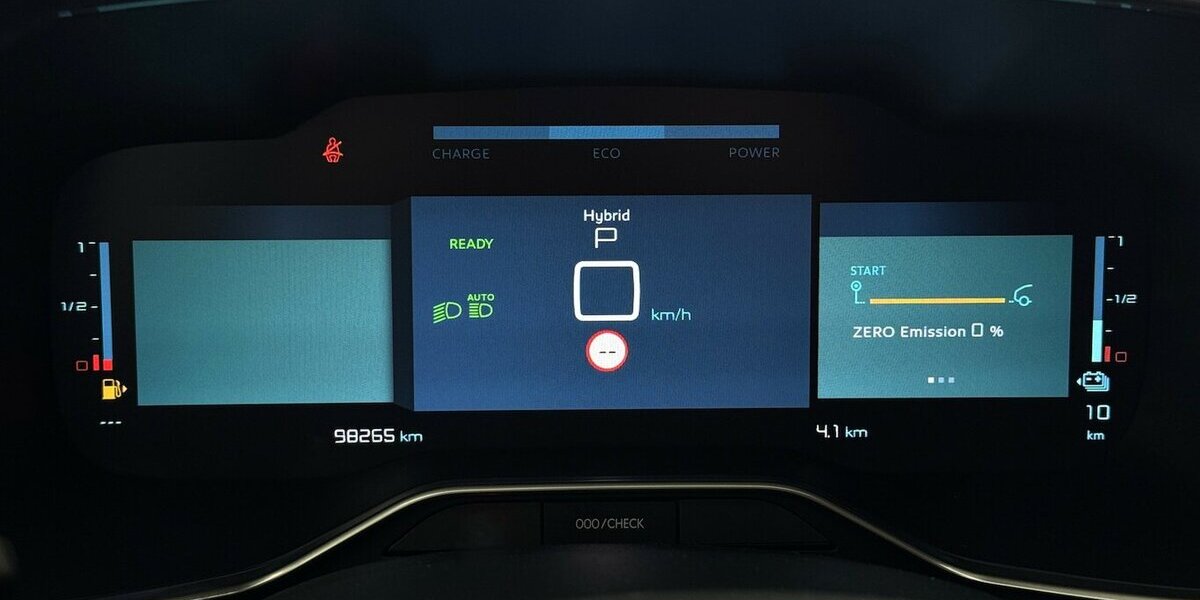 Citroen C5 Aircross 225 Hybrid Shine Pack Leder Massage 98.300 km 18.330 &euro; Lich 35423