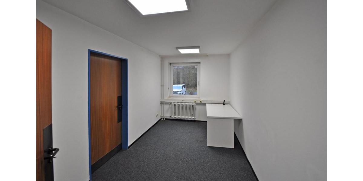 Gewerbeobjekt Gießen Anneröder Siedlung - 2.200&euro; | Angebot:22102486