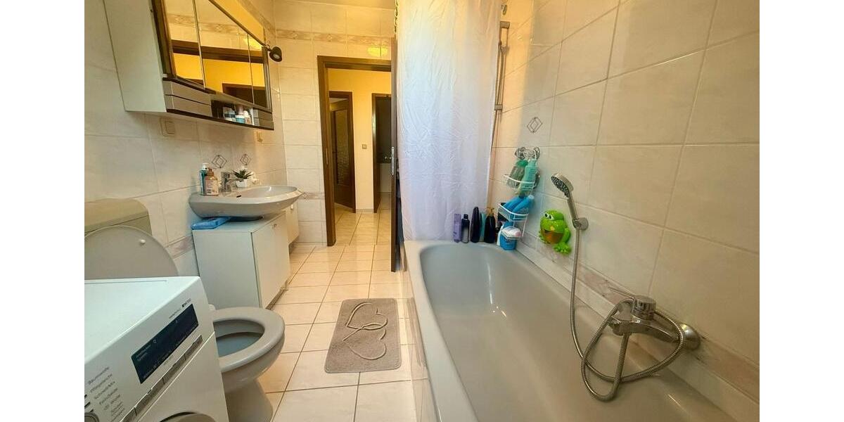 Dachgeschoßwohnung Pohlheim - 2 Zimmer, 62 m&sup2;, 700&euro; | Angebot:25171317