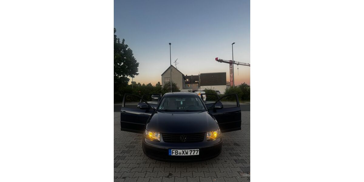 VW Passat 222.994 km 2.500 &euro; Bad Nauheim 61231