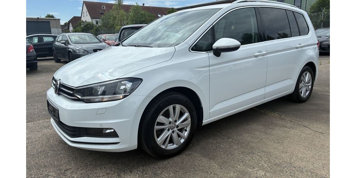 VW Touran 100.000 km 20.999 &euro; Butzbach 35510