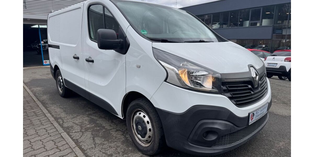 Renault Trafic 119.500 km 8.160 &euro; Dillenburg 35683