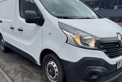 Renault Trafic 119.500 km 8.499 &euro; Dillenburg 35683