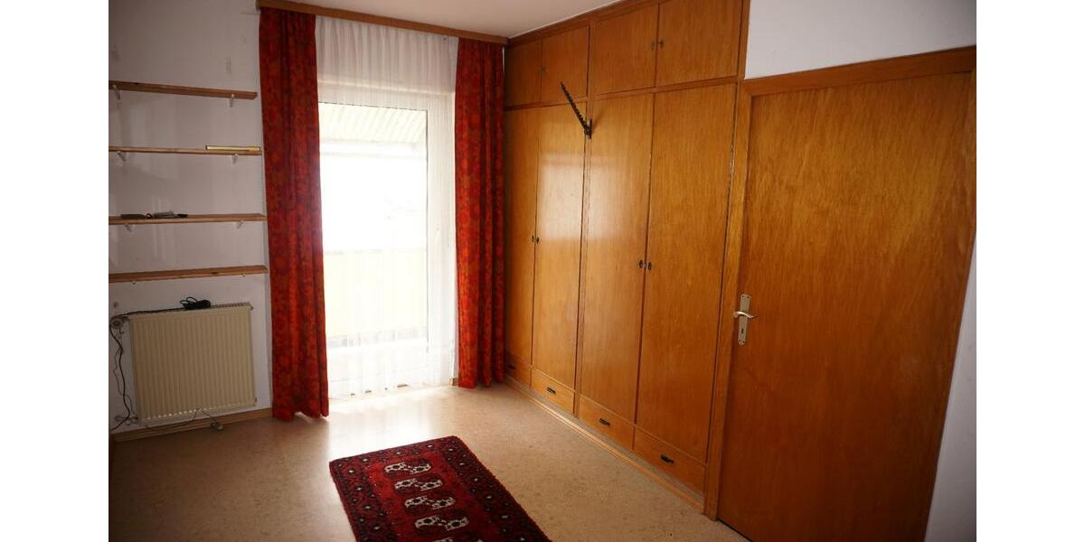 Einfamilienhaus Heuchelheim a. d. Lahn - 2 Zimmer, 118 m&sup2;, 395.000&euro; | Angebot:26264103