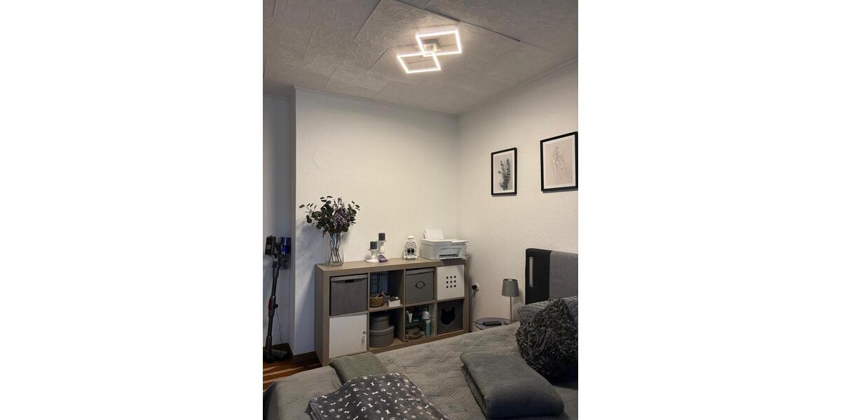 Einfamilienhaus Aßlar - 6 Zimmer, 110 m&sup2;, 950&euro; | Angebot:25981395