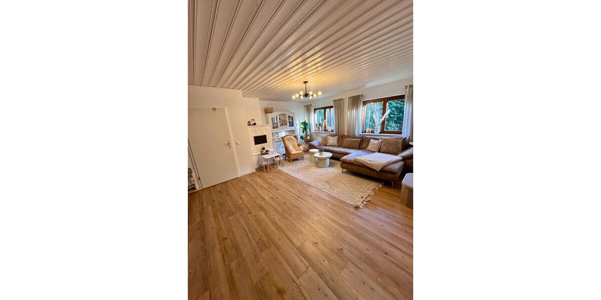 Einfamilienhaus Neu-Anspach Anspach - 6.5 Zimmer, 174 m&sup2;, 695.000&euro; | Angebot:25837520