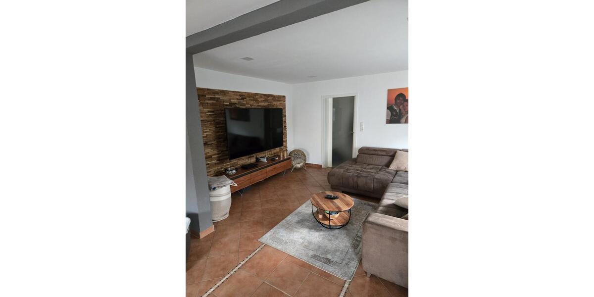 Mehrfamilienhaus, Wohnhaus Haiger - 11 Zimmer, 240 m&sup2;, 599.000&euro; | Angebot:26072521