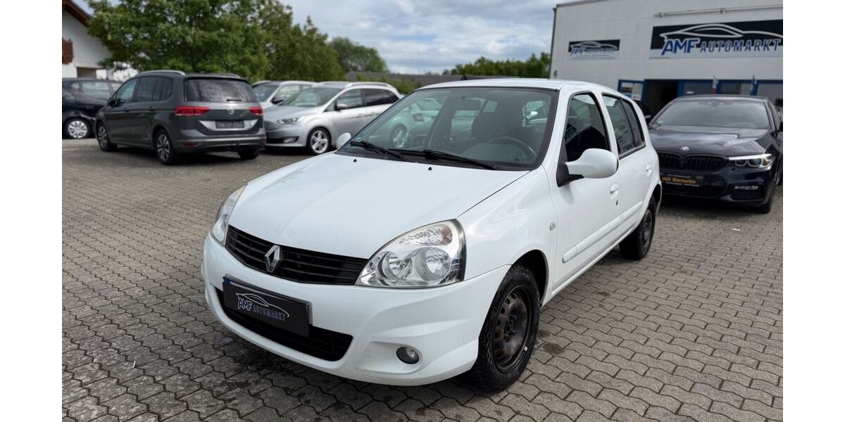 Renault Clio 205.000 km 2.299 &euro; Löhnberg 35792