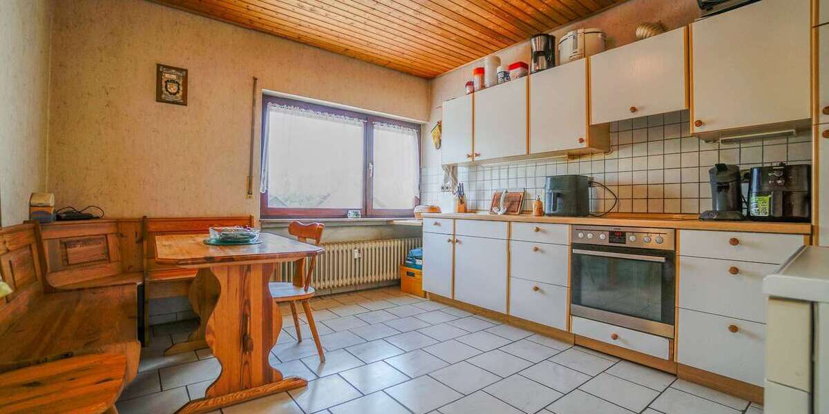 Wohn - und Gewerbeobjekt mit 5 Einheiten in Herborn OT - Mehrfamilienhaus, Wohnhaus Herborn | Angebot:26845135