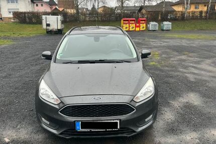 Ford Focus 235.000 km 5.200 &euro; Hungen 35410
