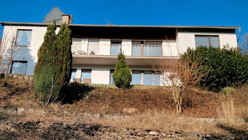 Einfamilienhaus Weilburg - 8 Zimmer, 230 m&sup2;, 385.000&euro; | Angebot:25400660