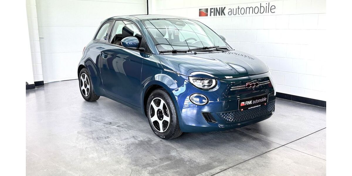 Fiat 500e 9.751 km 14.670 &euro; Lich 35423