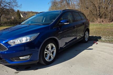 Ford Focus 140.500 km 5.950 &euro; Waldsolms 35647