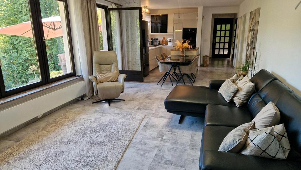 Einfamilienhaus Weilburg - 8 Zimmer, 230 m&sup2;, 385.000&euro; | Angebot:25400660