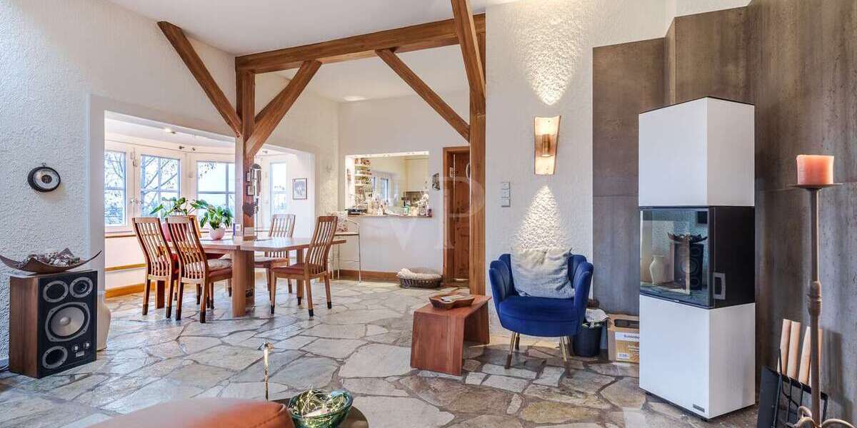 Einfamilienhaus Neu-Anspach Anspach - 7.5 Zimmer, 250 m&sup2;, 798.000&euro; | Angebot:25089153