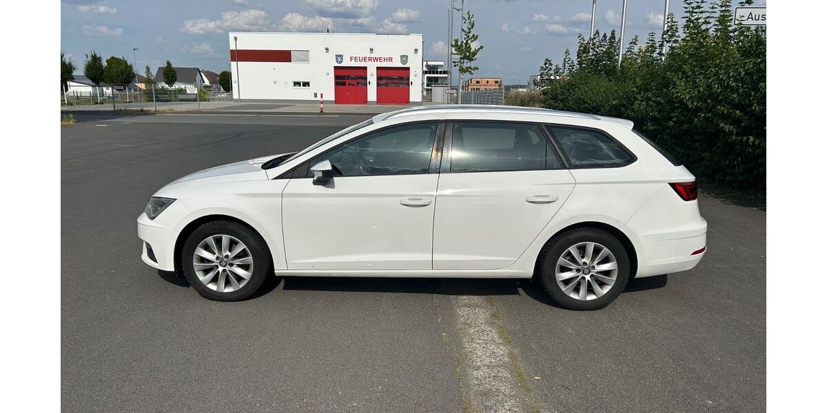 Seat Leon 156.600 km 9.289 &euro; Butzbach 35510