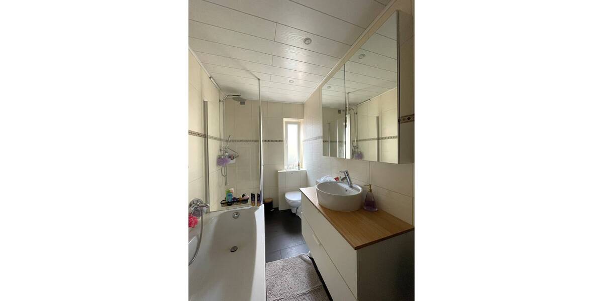 Mehrfamilienhaus, Wohnhaus Dillenburg / Donsbach Donsbach - 7 Zimmer, 175 m&sup2;, 269.000&euro; | Angebot:25937606