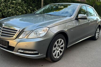 Mercedes-Benz E 200 170.873 km 9.550 &euro; Bad Nauheim 61231
