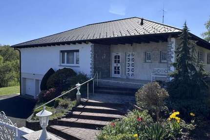 Haus Braunfels - 9 Zimmer, 280 m&sup2;, 842.000&euro; | Angebot:22112714