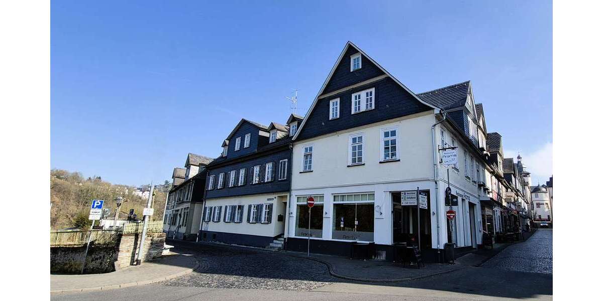 Einfamilienhaus Weilburg - 16 Zimmer, 350 m&sup2;, 949.000&euro; | Angebot:19904570