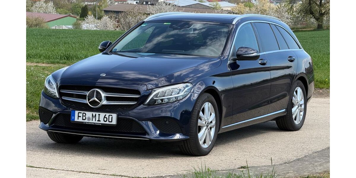 Mercedes-Benz C 300 132.000 km 23.900 &euro; Bad Nauheim 61231
