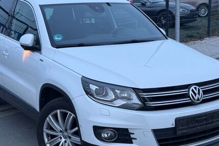 VW Tiguan 145.500 km 11.999 &euro; Rockenberg 35519