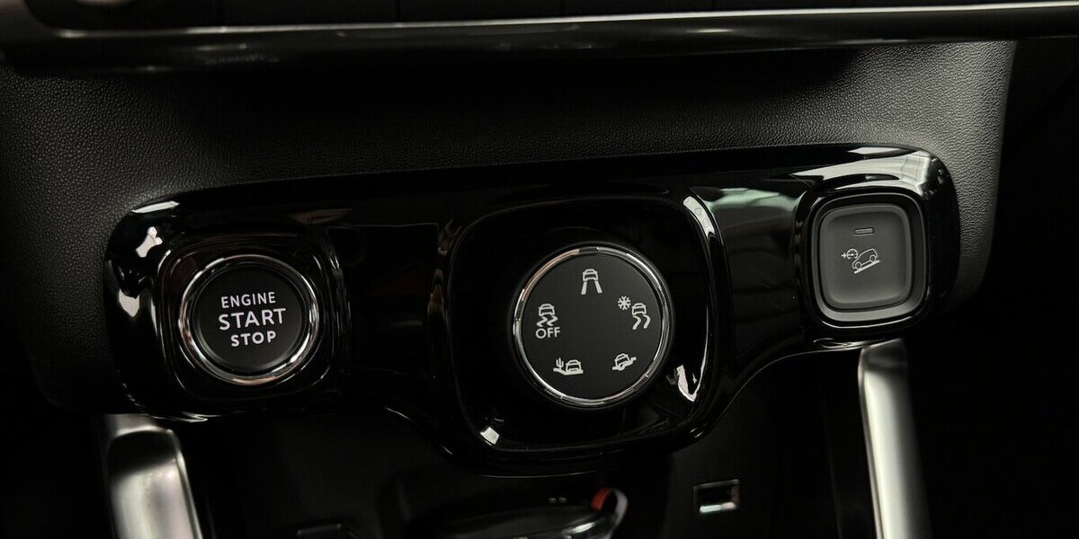 Citroen C3 Aircross Shine Pack CarPlay Head-UP Display 24.000 km 15.820 &euro; Lich 35423