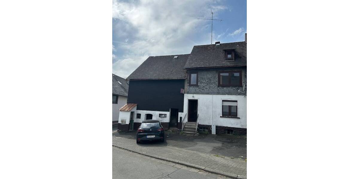 Mehrfamilienhaus, Wohnhaus Driedorf Mademühlen - 9 Zimmer, 140 m&sup2;, 65.000&euro; | Angebot:25679921