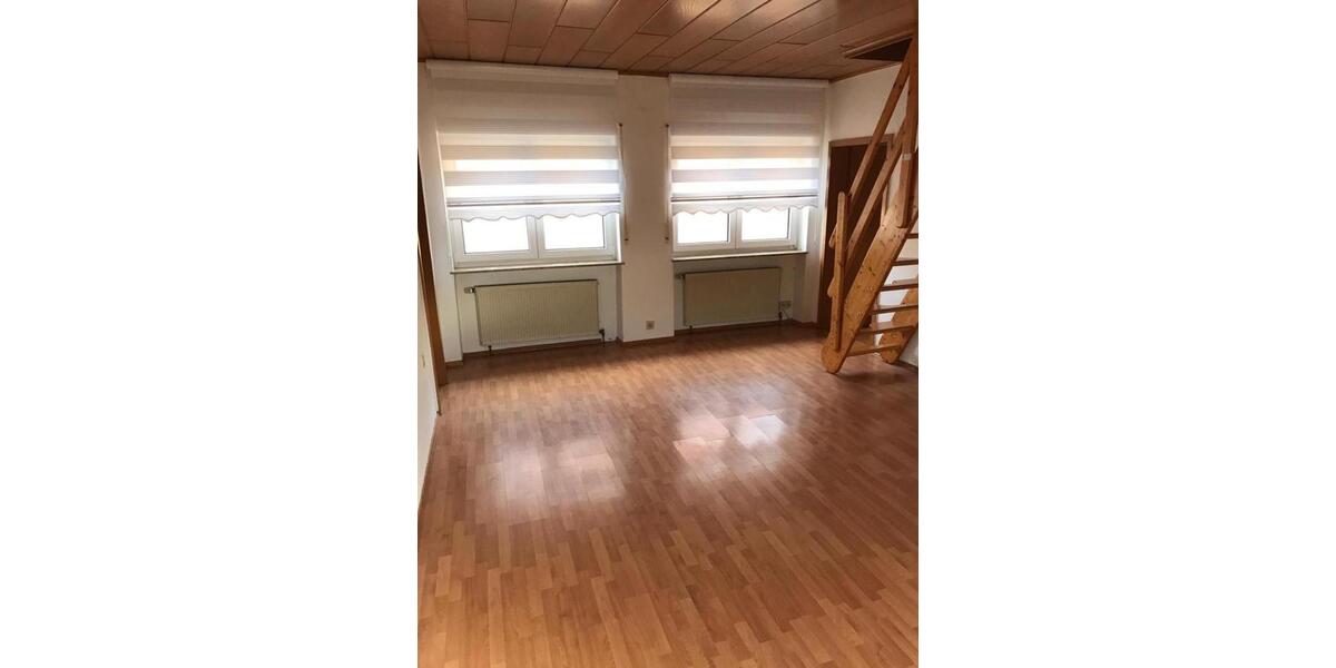 Hochparterre Gießen Anneröder Siedlung - 3 Zimmer, 70 m&sup2;, 900&euro; | Angebot:19585165
