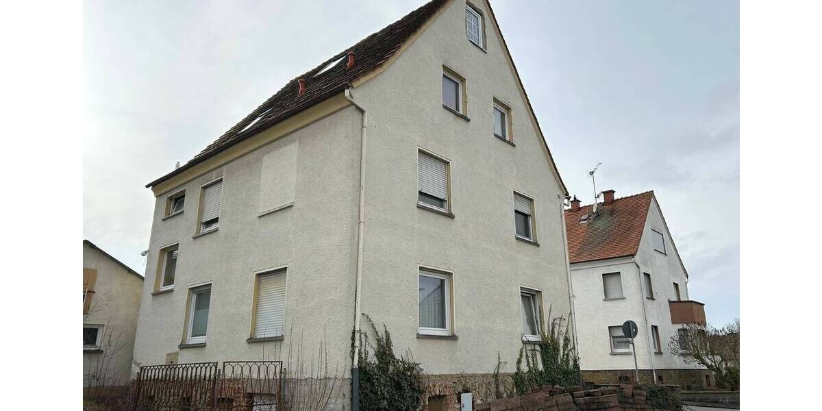 Mehrfamilienhaus, Wohnhaus Wetzlar Dutenhofen - 5 Zimmer, 199 m&sup2;, 260.000&euro; | Angebot:25705331